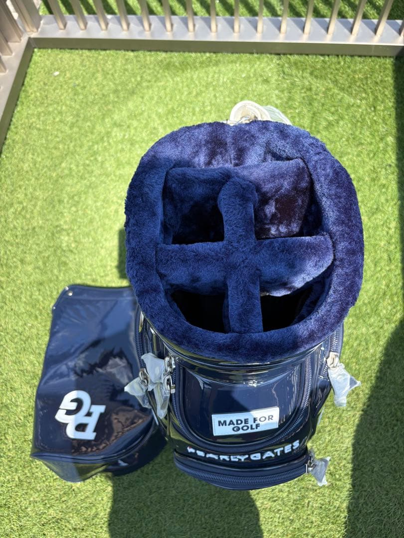 新品　パーリーゲイツ　キャディバッグ　ネイビー　エナメル生地　5分割　カート式