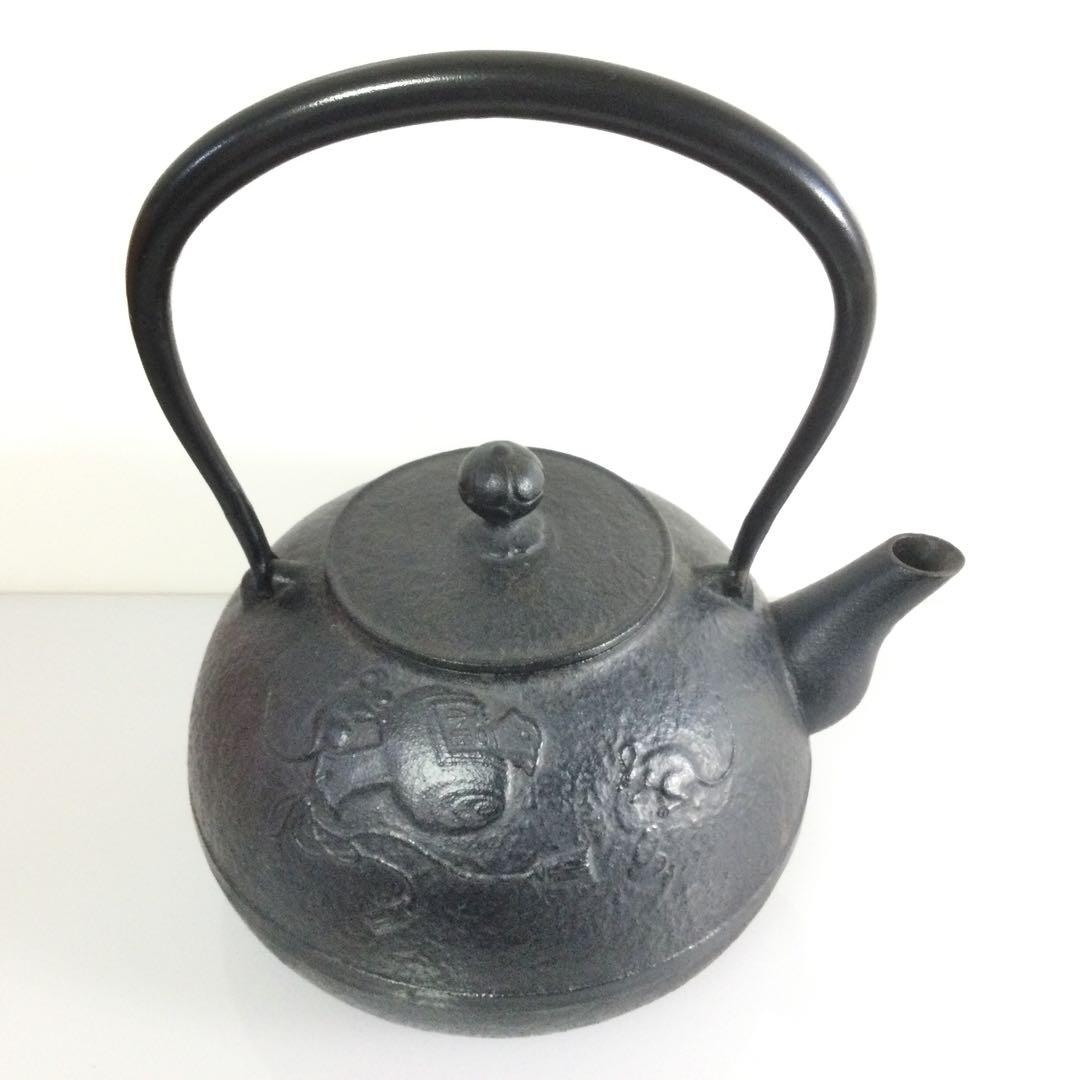 南部鉄器 鉄瓶 容量2L 盛榮堂造 打出の小槌図 縁起物 L336