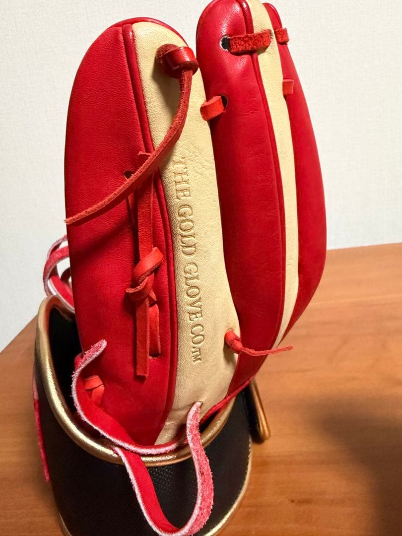 岡本和真ジャイアンツ時代レプリカグラブ 【国内限定50個】シリアルナンバー入り