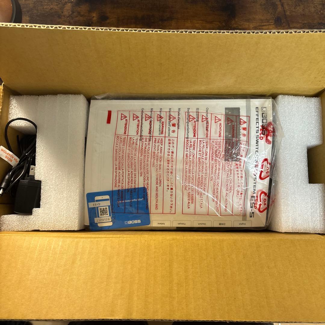 BOSS ES-5 スイッチャー