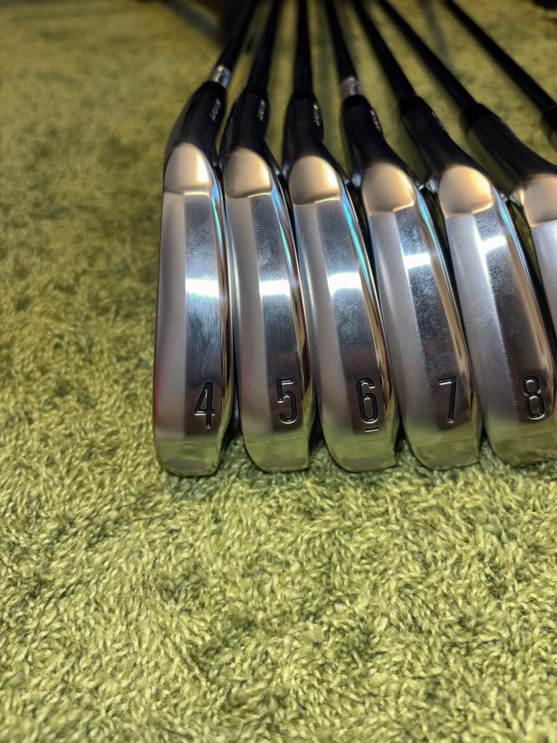 スリクソン　ZXi7アイアン 4〜9.P