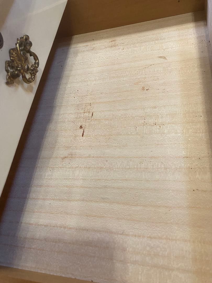 猫脚 ロココ♦️高級ブランド♦️ヴィンテージ♦️チェスト兼ナイトテーブル♦️コンセント付