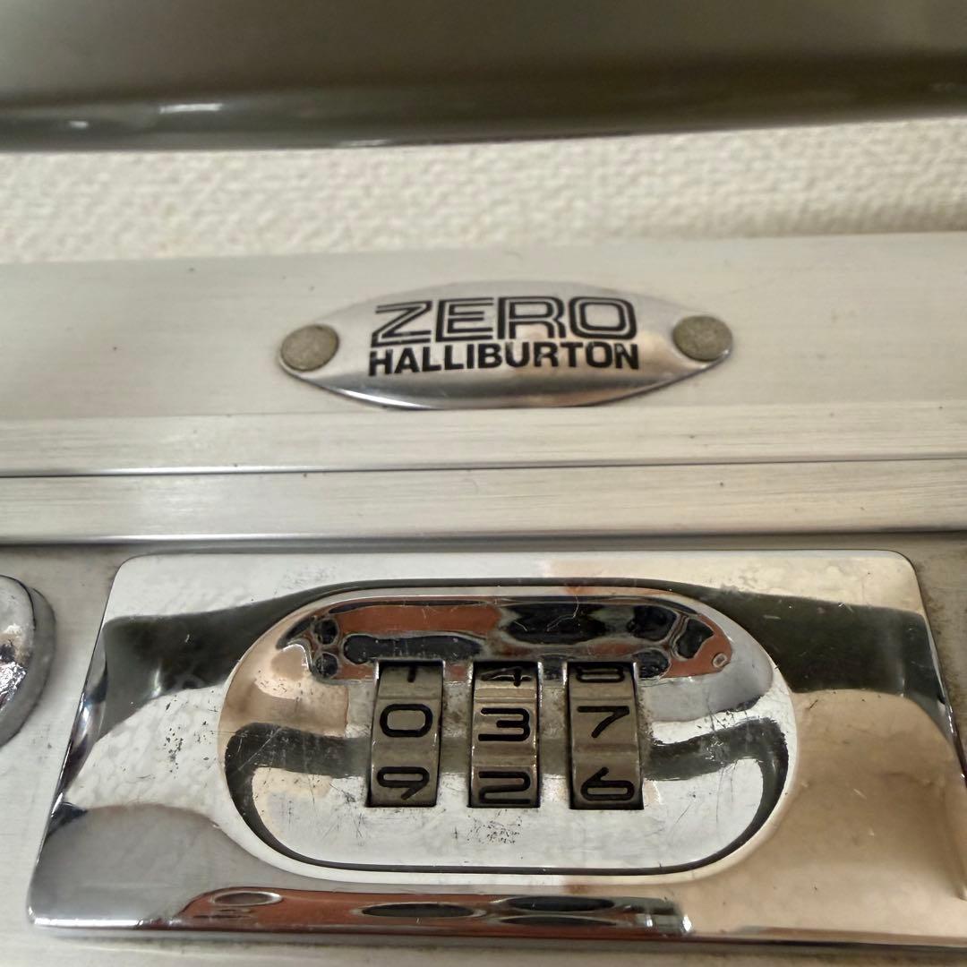 ゼロハリバートン アタッシュケース アルミ