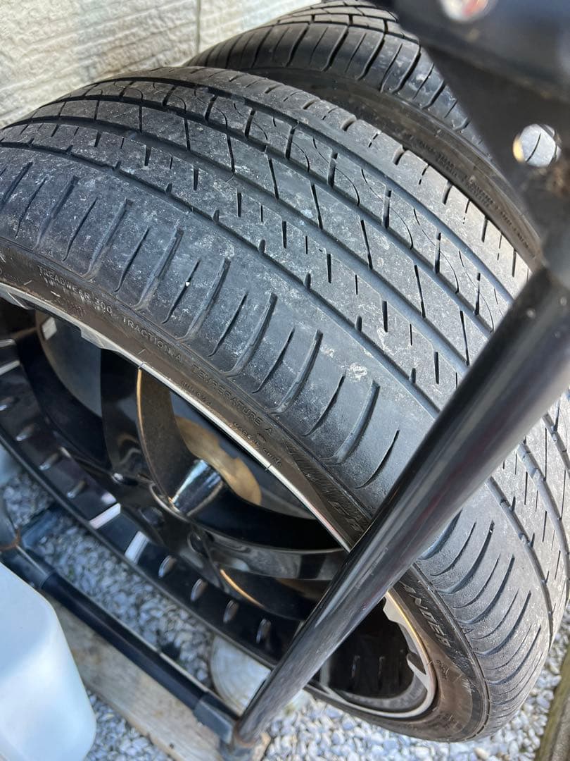 T*ル様 22インチ ホイールセット タイヤ付き