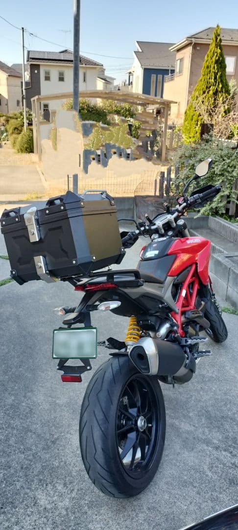 ハイパーモタード939　ドゥカティ　純正　リアキャリア