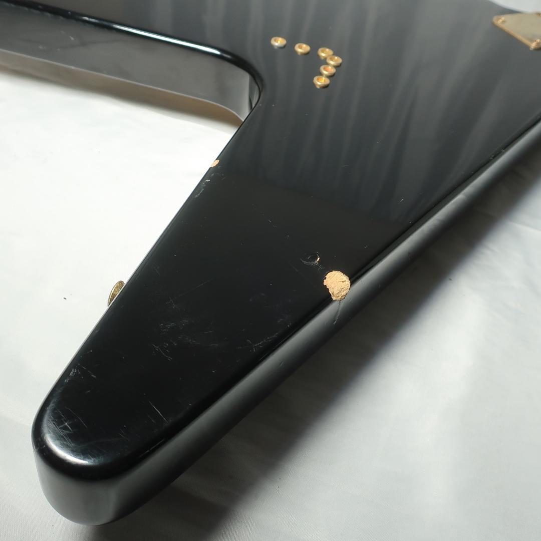 Photogenic フライングV エレキギター ブラックボディ ゴールドパーツ