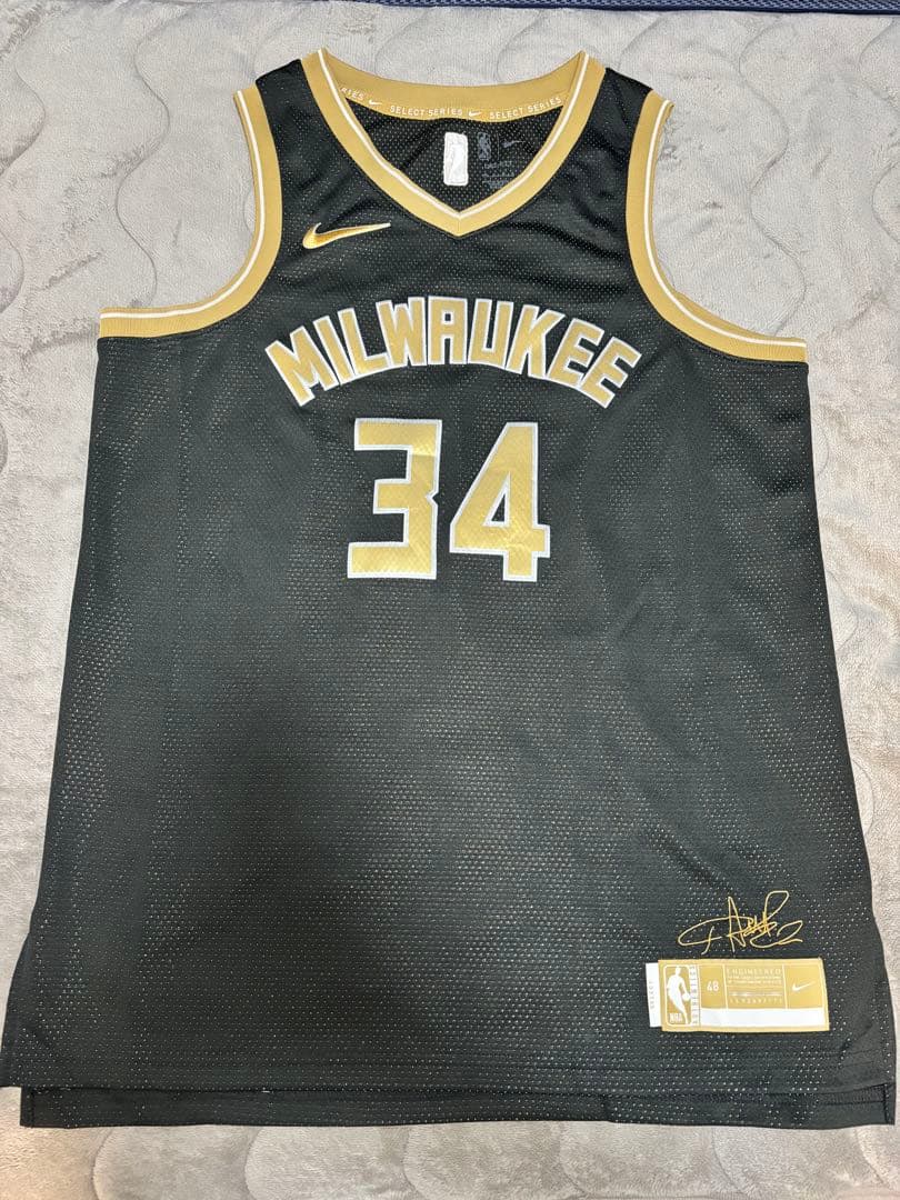 ミルウォーキー・バックス ヤニス・アデトクンボ セレクトシリーズ　スウィングマン