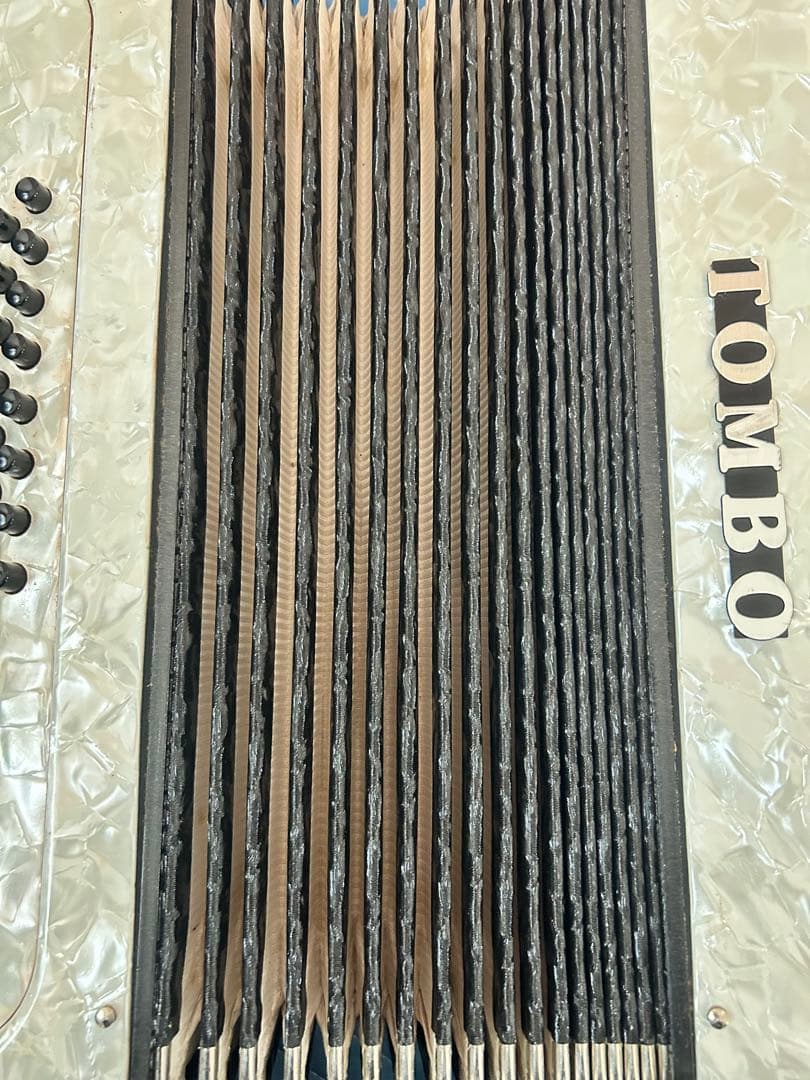 TOMBO アコーディオン J261 ホワイト 希少