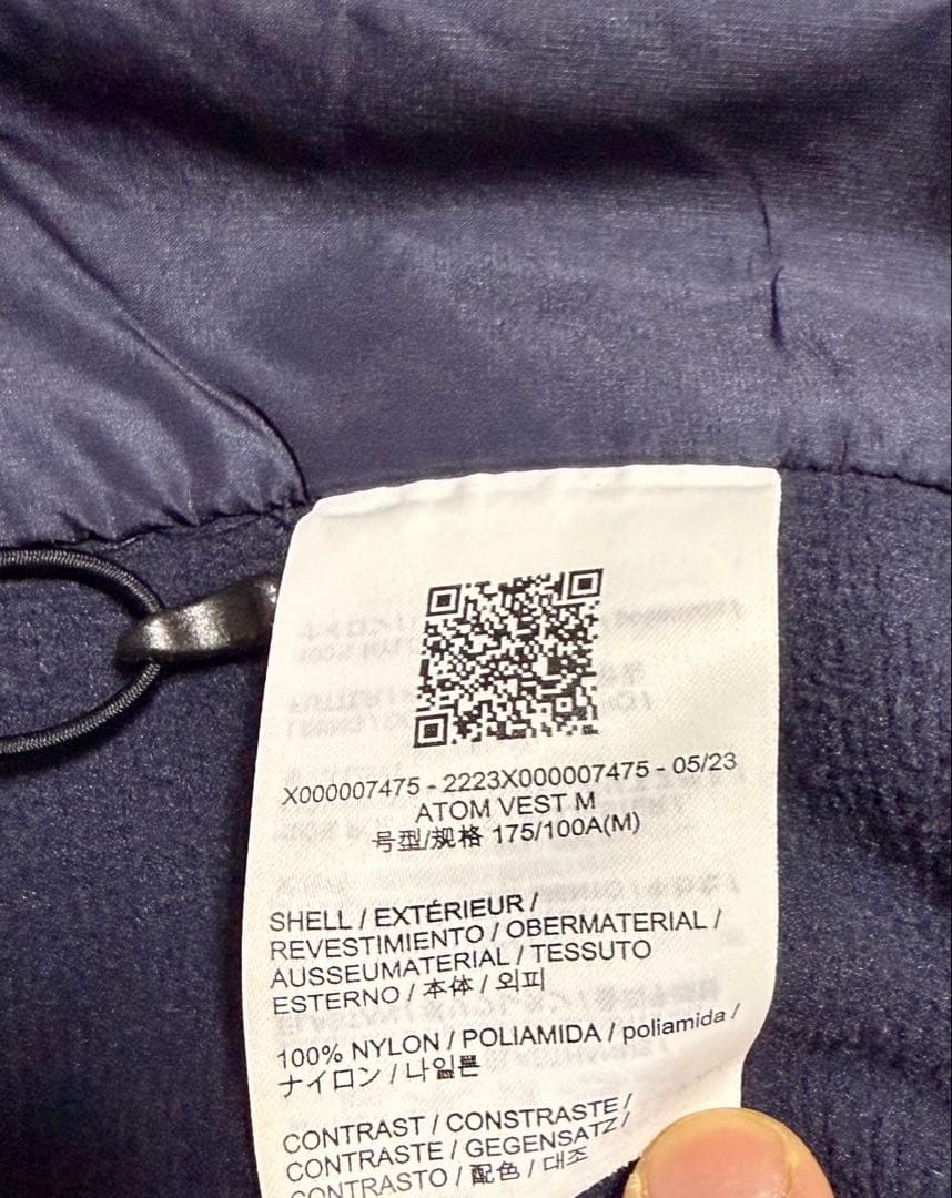 アークテリクス atom ベスト