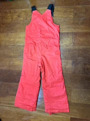 BURTON スノーボードウェア 子供用 黒赤　5-6