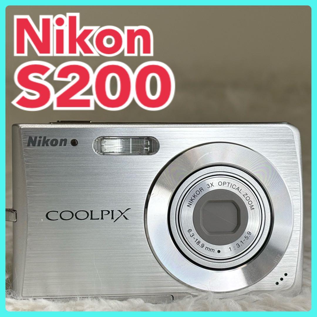 美品　Nikon カメラ　COOLPIX S200 充電器　箱　コンデジ　動作品
