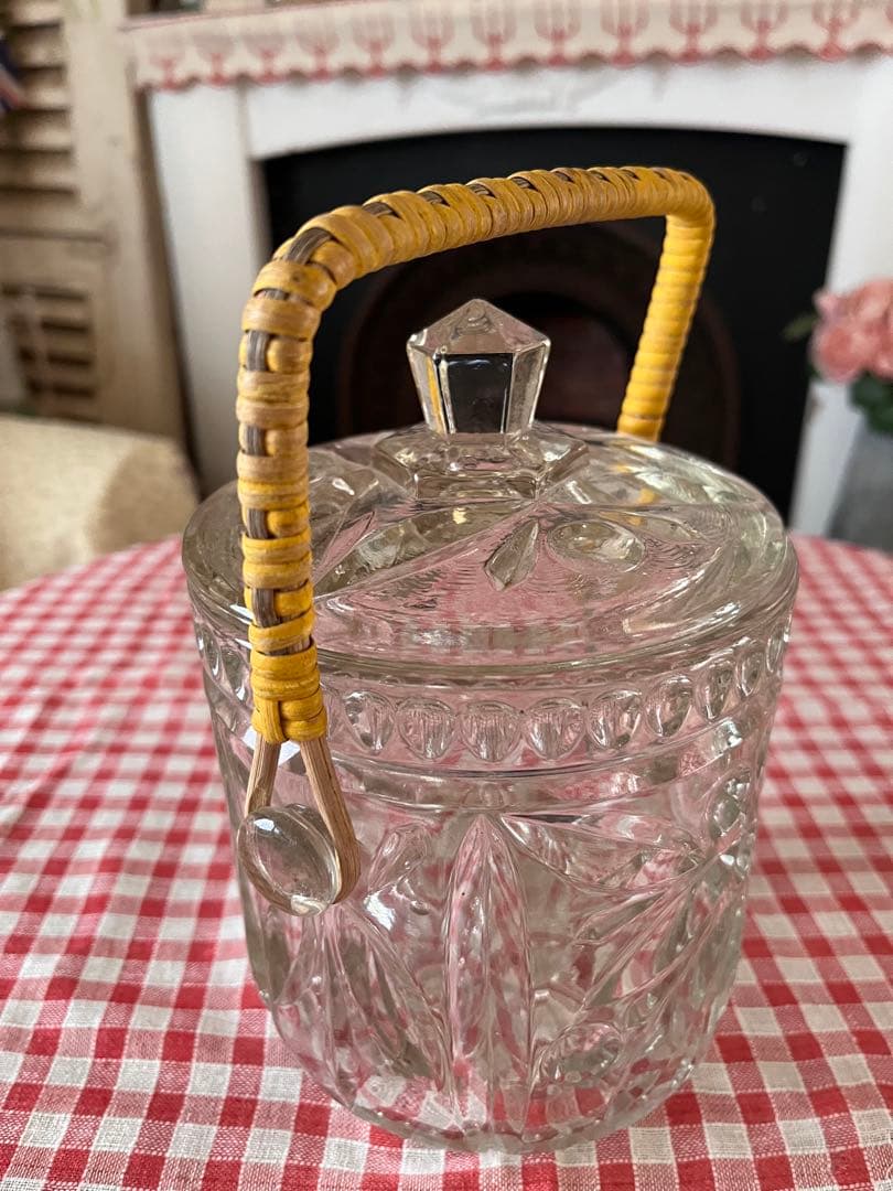イギリスアンティーク ガラスビスケットジャー ガラスお菓子入れ ボンボンジャー