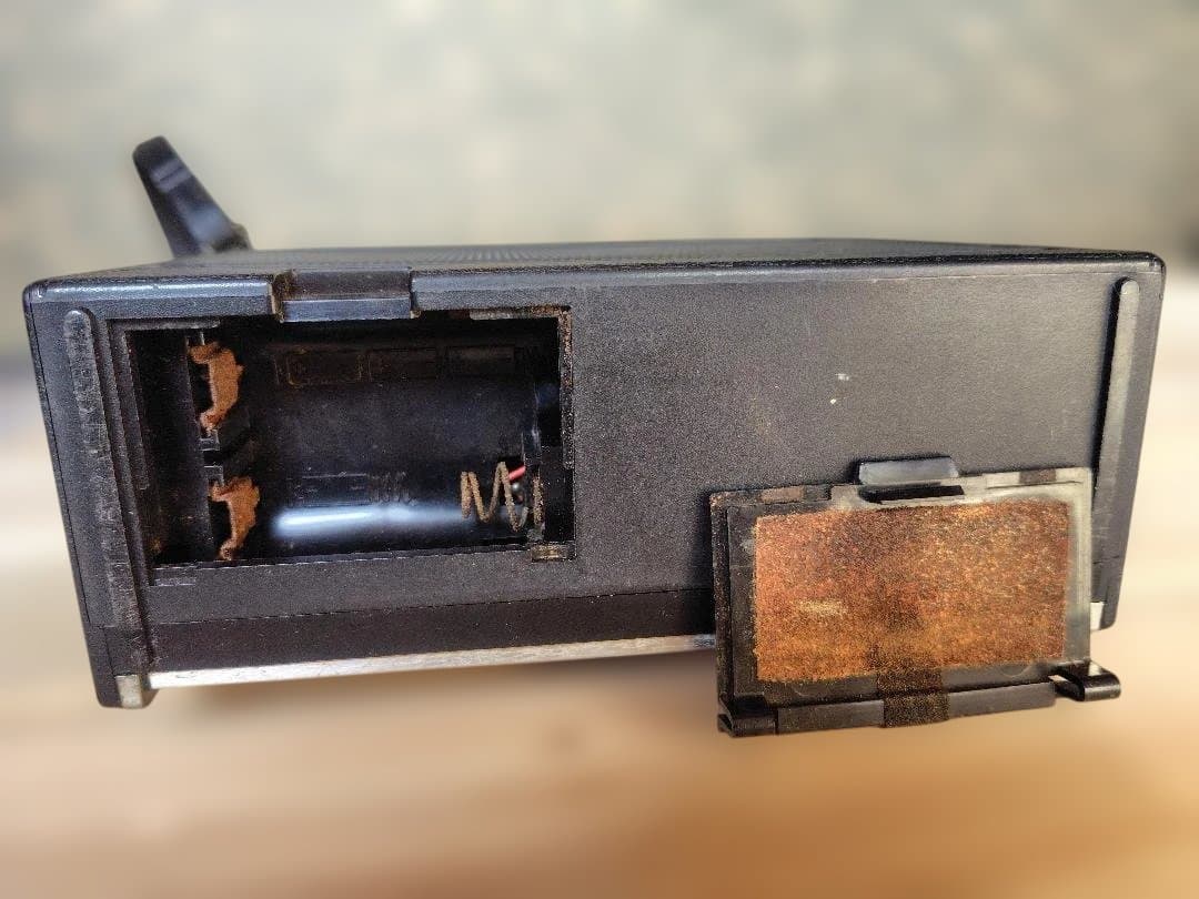 SONY ICF-5800 AM/FMラジオ受信機 （ジャンク品）