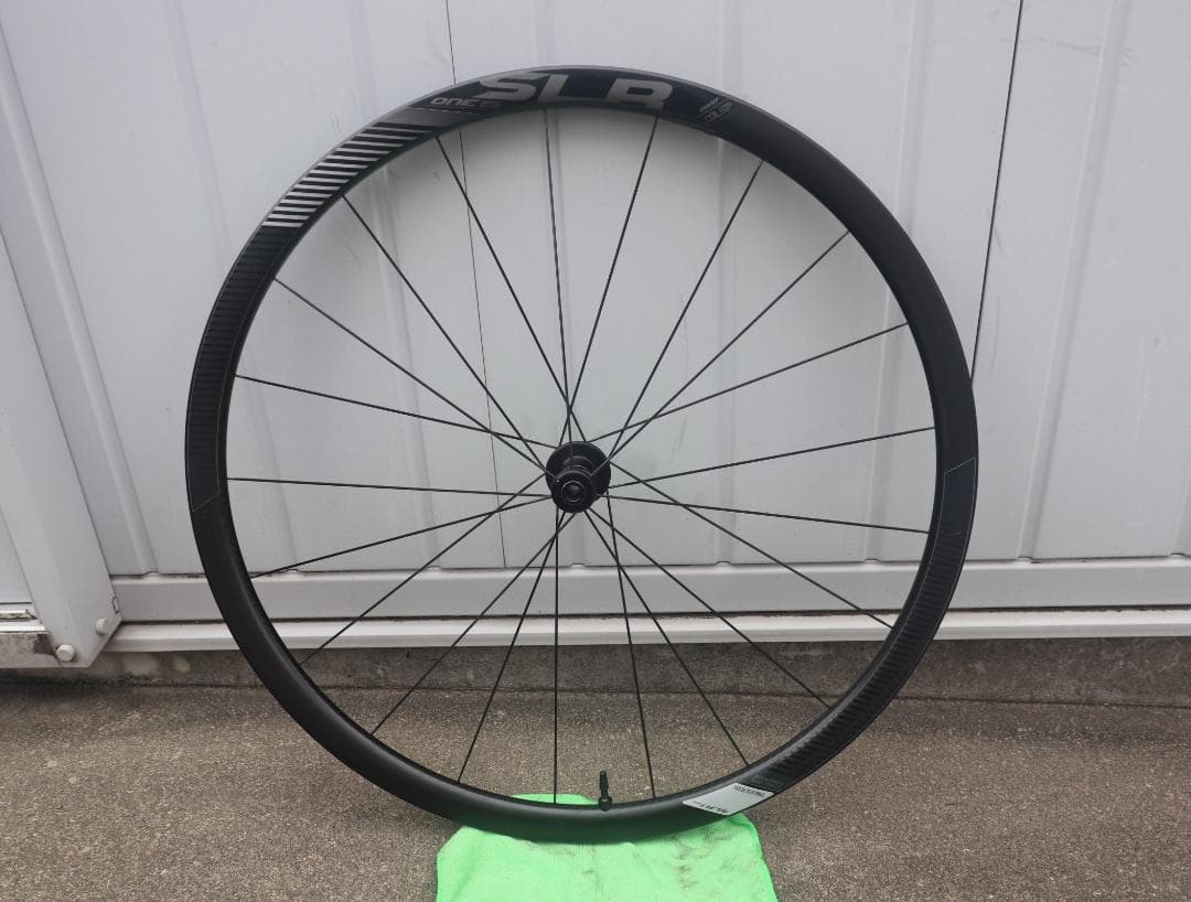 ジャイアント SLR-1 カーボンホイール　前後セット