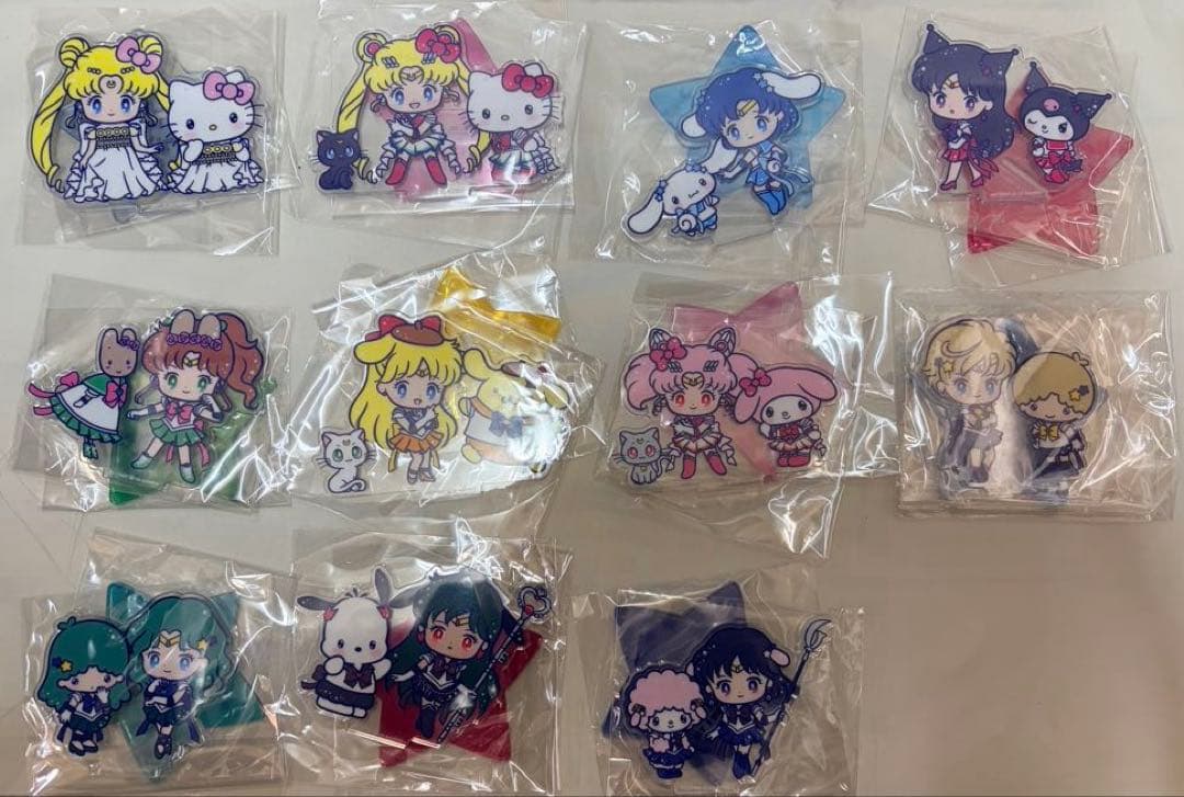 6013 セーラームーン　サンリオ　アクリルスタンド　全種類