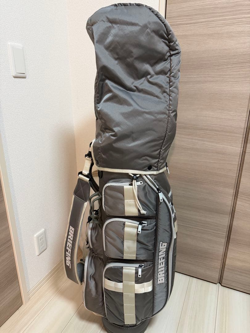 BRIEFING ゴルフバッグ・キャディバッグ グレー