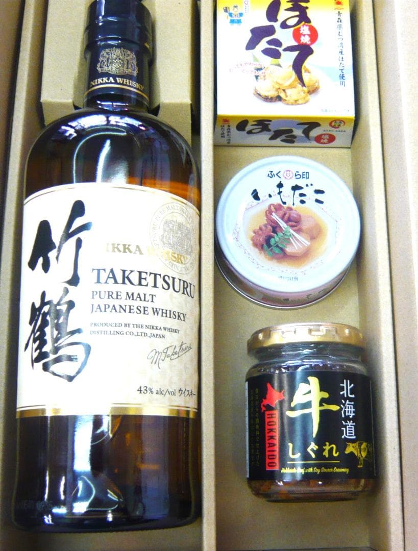 大特価竹鶴ピュアモルトで一杯実家でやりましょ～！友人と飲む！帆立、牛しぐれも有り
