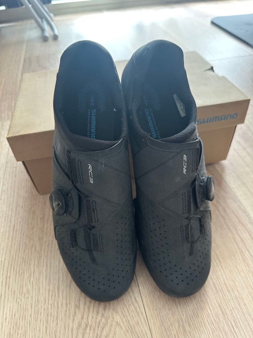 Shimano RC3 SH-RC300 WIDE 43サイズ