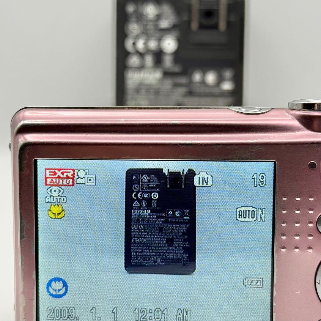 【箱付き】FUJIFILM Finepix F70EXR ピンク 動作確認済み