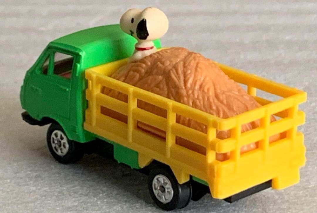 AVIVA スヌーピー ミニカー 2種セット