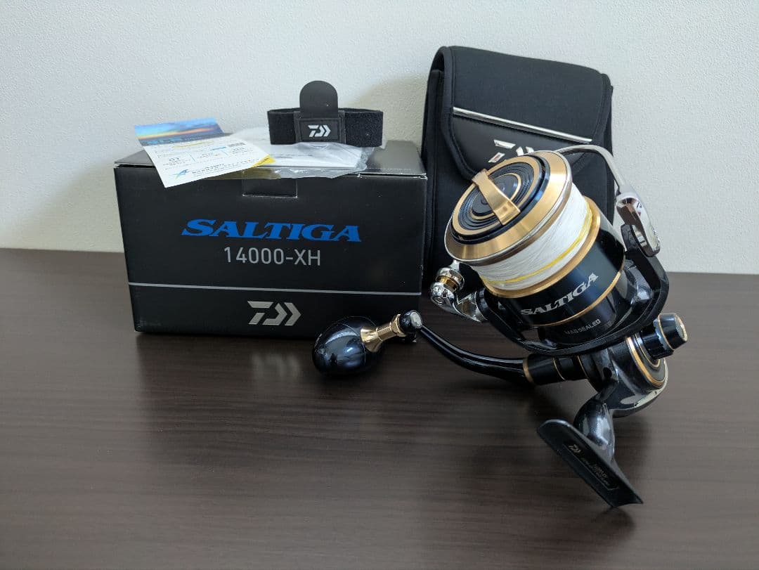 DAIWA SALTIGA 14000-XH リール　超美品　20ソルティガ