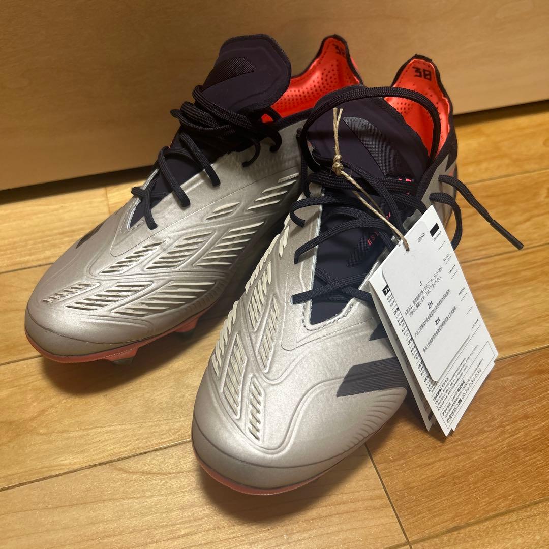 PREDATOR ELITE LOW HG/AG 土・人工芝用