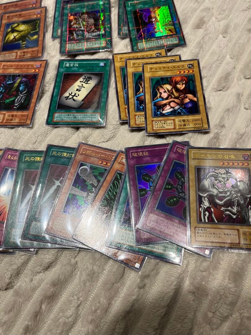 く*の様 遊戯王OCGカードセット まとめ売り　稀少な初期多数　初期ブルーアイズ