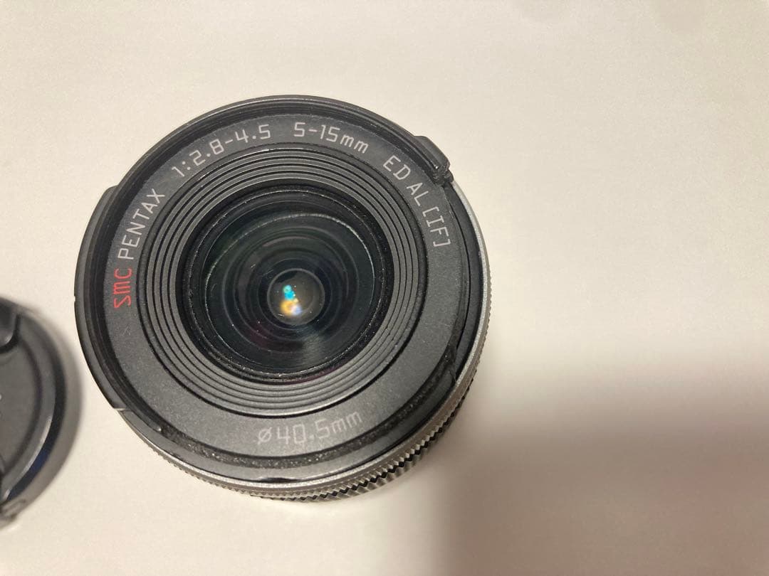 【PENTAX Q-S1 】ホワイト バッテリーチャージャー付き【即日配送】