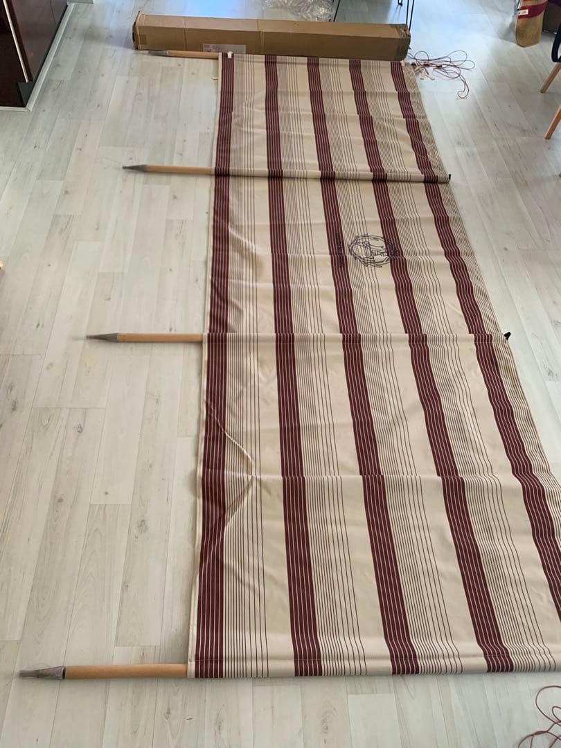 MOUNTAIN RESEARCHキャンプスクリーン