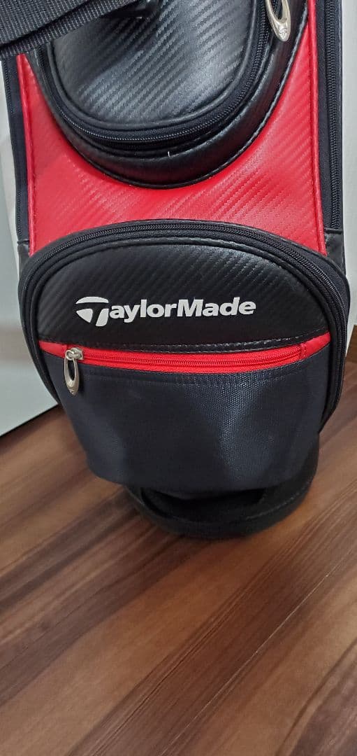～美品～　テーラーメイド　キャディバッグ　ゴルフ　TaylorMade 　赤黒