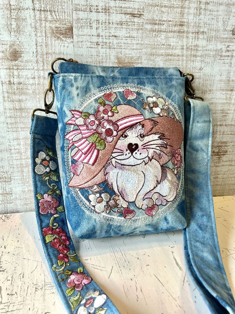 ＊お纏めリクエスト＊ライトブルーWデニム刺繍のショルダーバッグなど