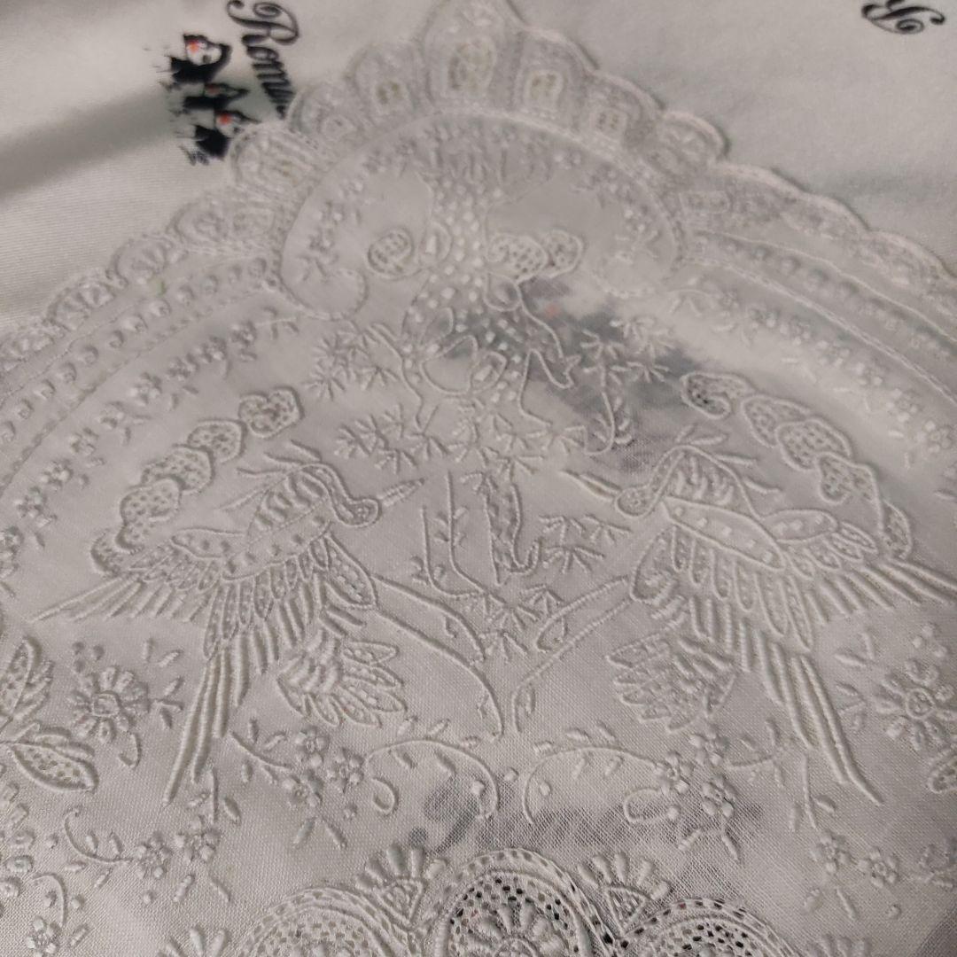 汕頭　スワトウ　　刺繍　ハンカチ　レース