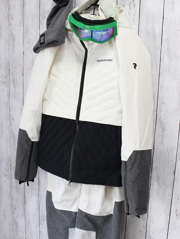 ピークパフォーマンス VELAERO スキーウェア上下セット 日本サイズM