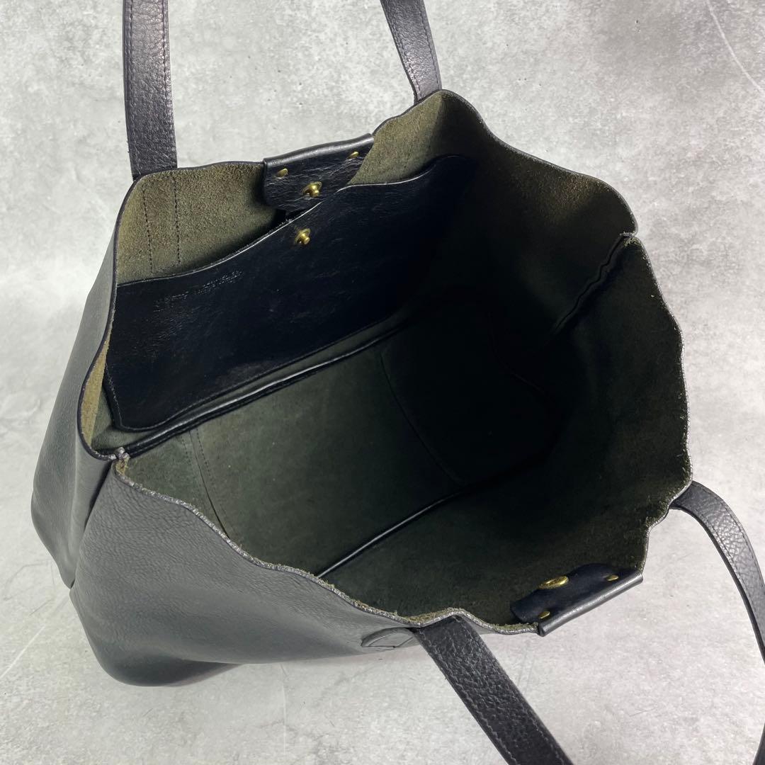 入手困難✨ イルビゾンテ ハンドバッグ レザー デカロゴ 本革 ブラック