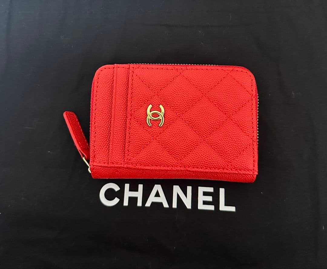 CHANELフラグメントケースケースレッド新品ノベルティ