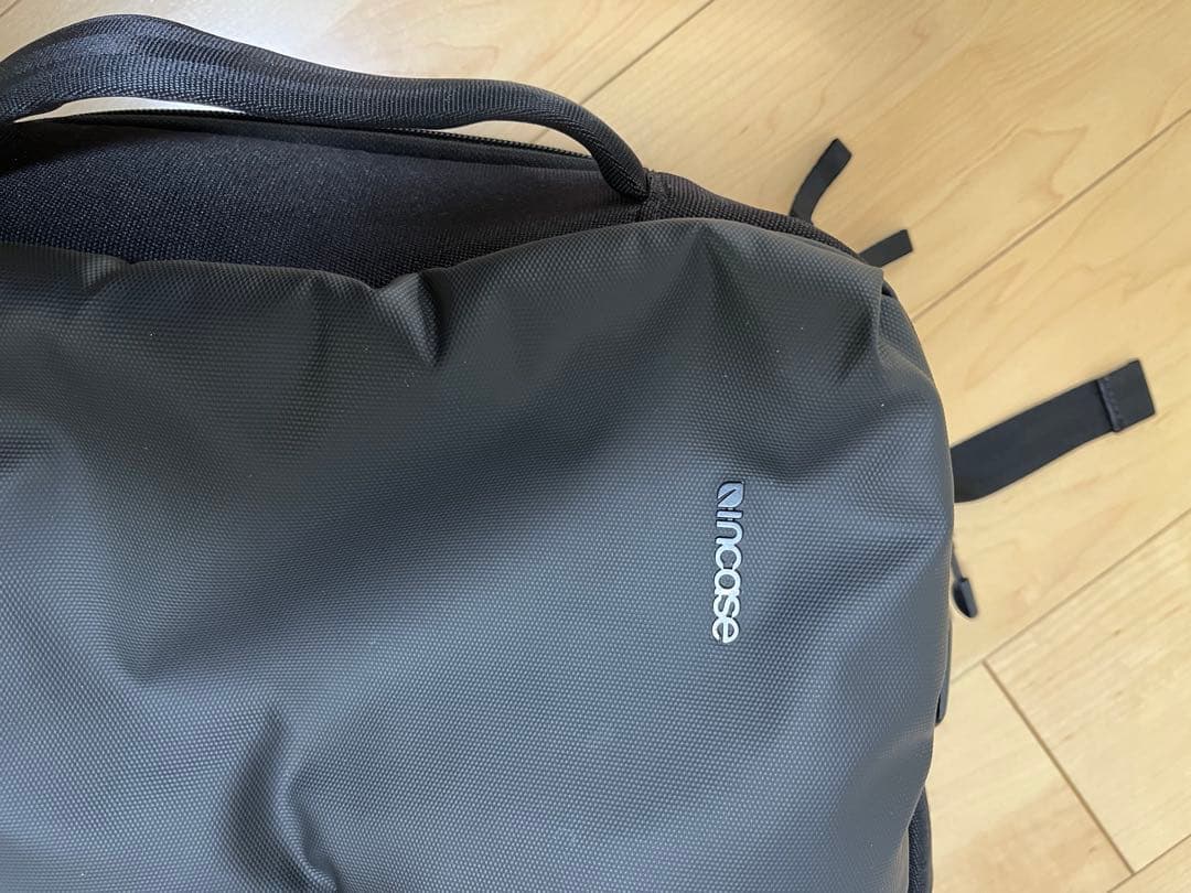 Incase A.R.C. Travel Pack ブラック
