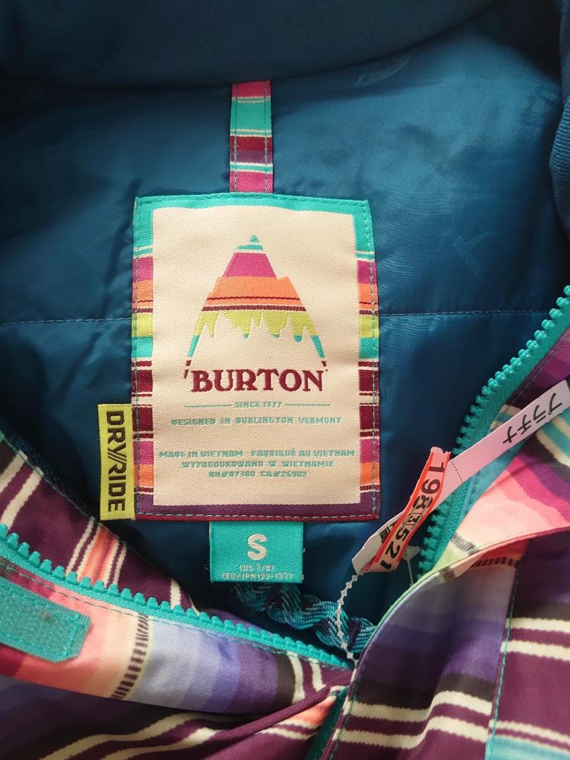【sale】BurtonキッズS撥水加工クリーニング済（ヘルメット要コメント）