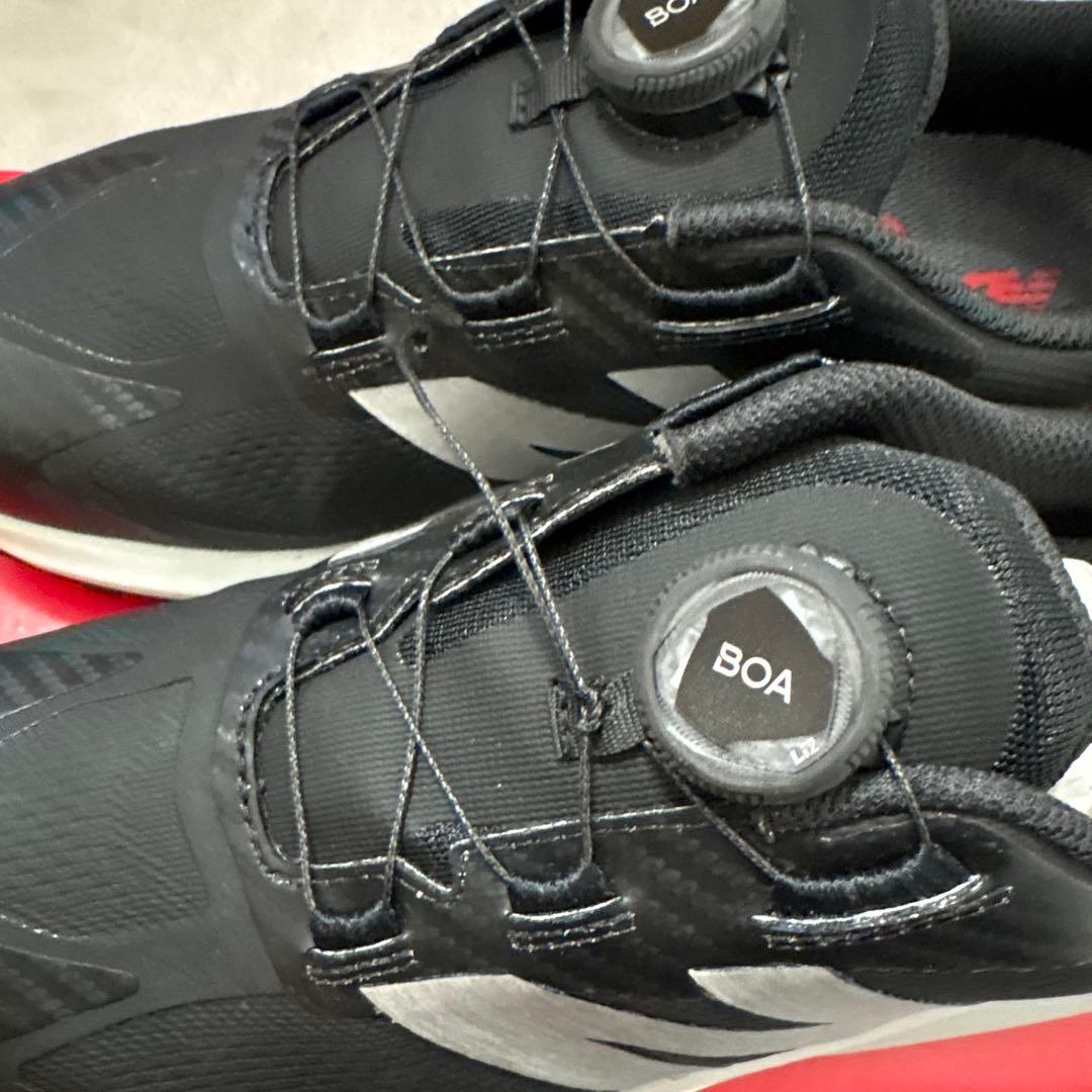 ✨訳あり新品 24.5cm ニューバランス ゴルフシューズ スパイクレス 軽量