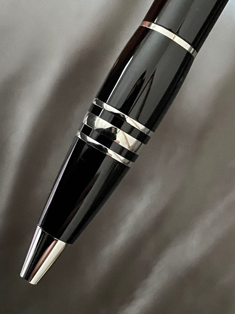 ◾️モンブラン◾️スターウォーカーボールペン◾️ミッドナイトブラック◾️新品リフィル付属