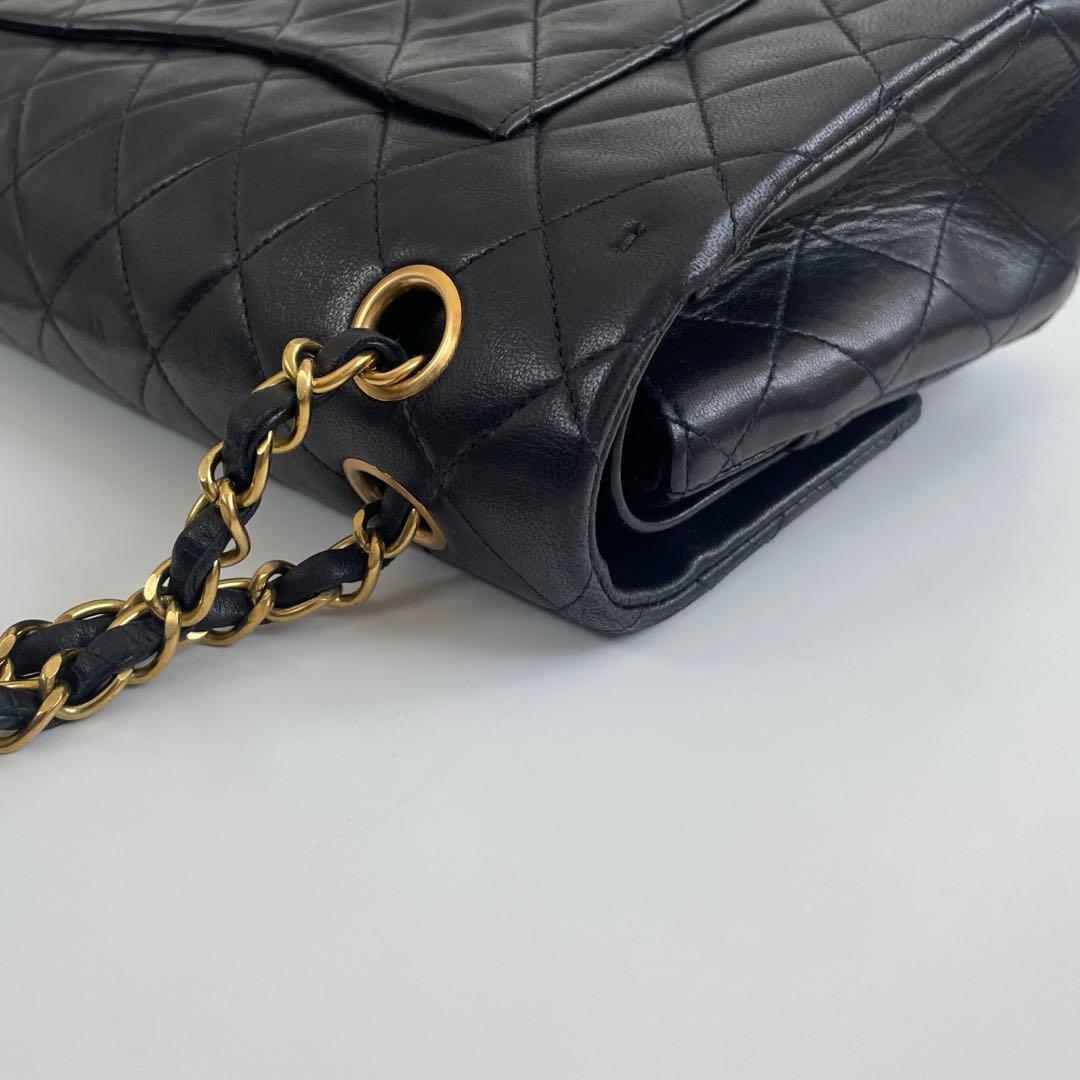 CHANEL クラシック ハンドバッグ 25 ラムスキン マトラッセ
