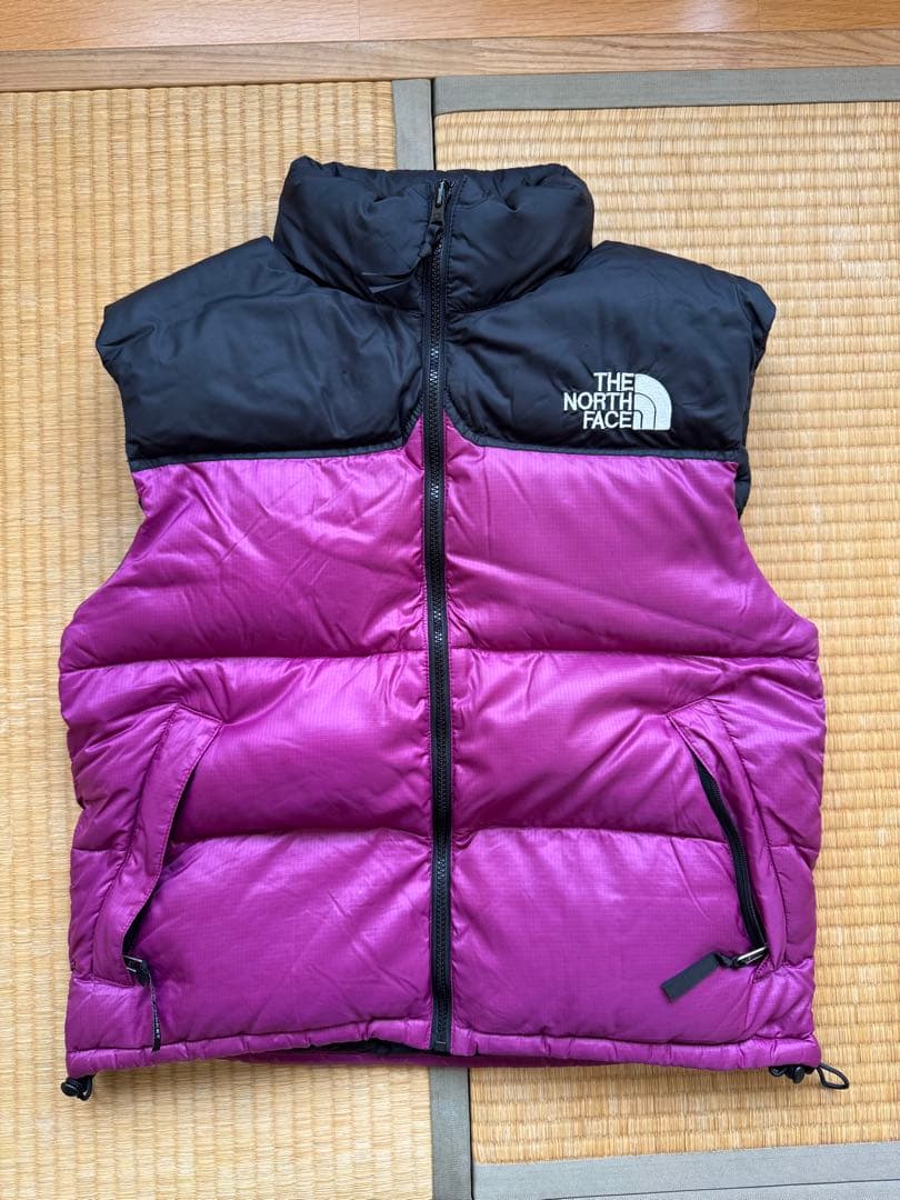u*c様 THE NORTH FACE ダウンベスト 黒・紫