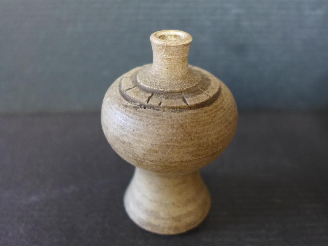 蔵出し　時代物　古瀬戸　大変古い酒器　酒器一対　小壺　白釉薬　古美術　骨董