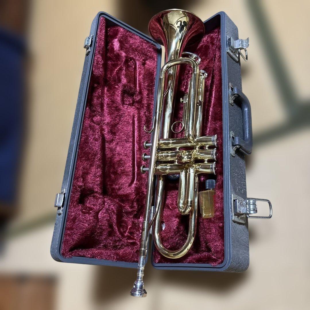 YAMAHA YTR-235/115277　ゴールド バルブ式トランペット