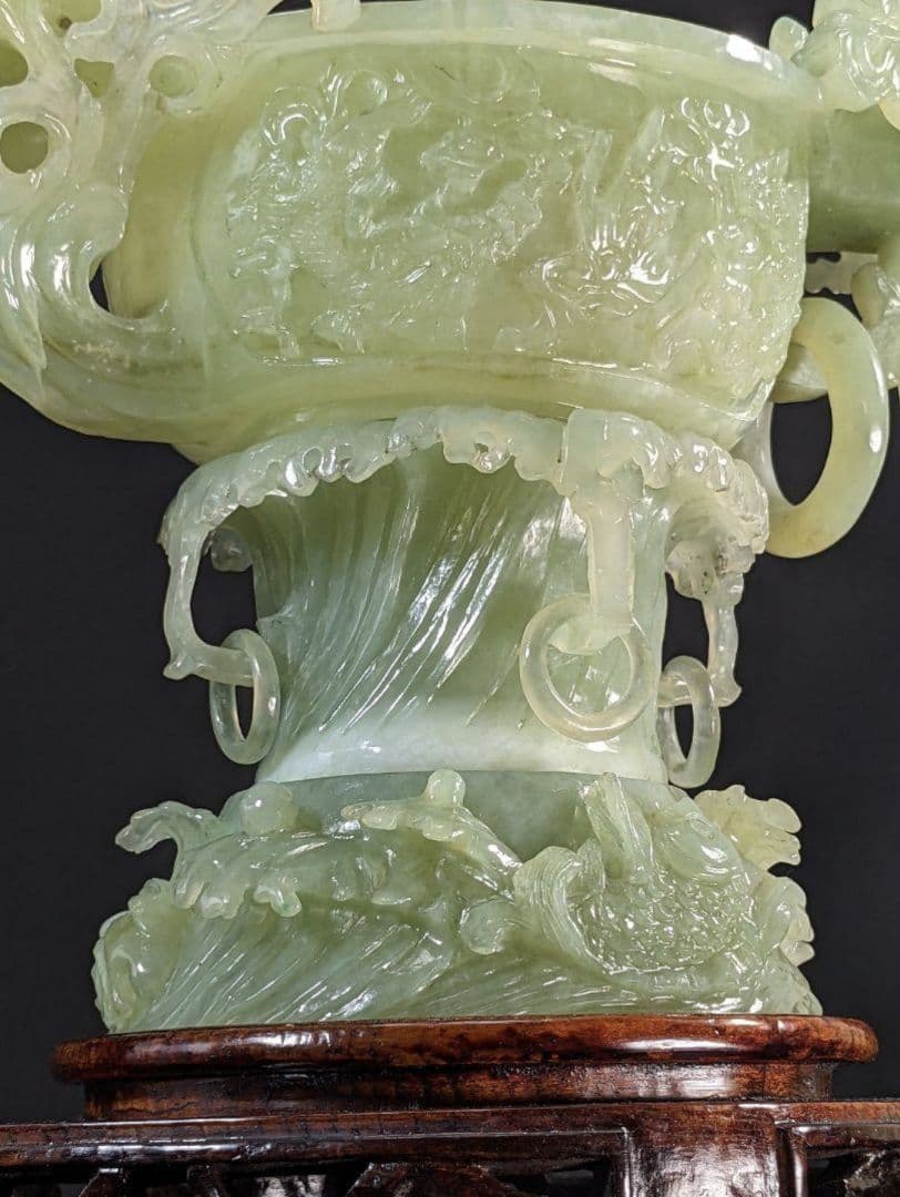 未使用　岫玉　天然石　特大香炉　遊環 龍 干支 透かし彫り 浮彫り 手彫り波唐草