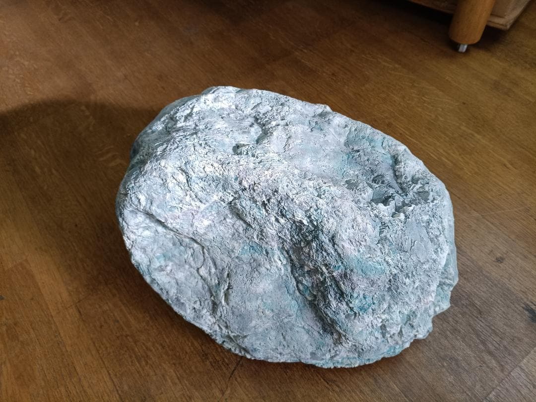 擬岩　人工石　軽くて丈夫FRP製　アート　オブジェ