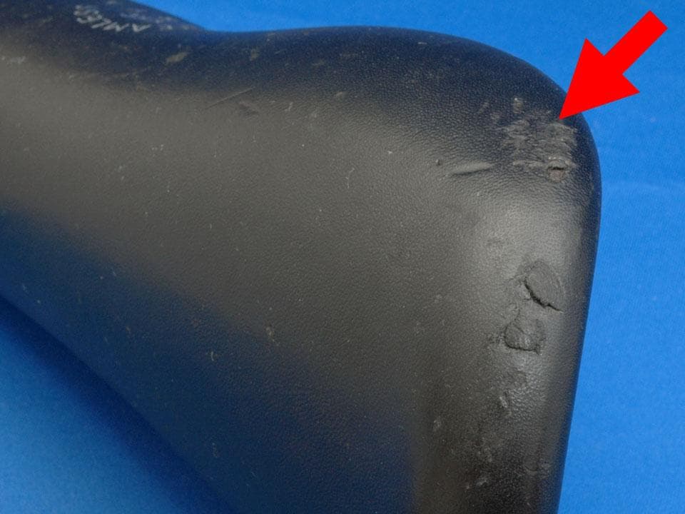 藤田（FUJITA）サドル ピスト用 シームレス Y.F.C PISTA 中古品