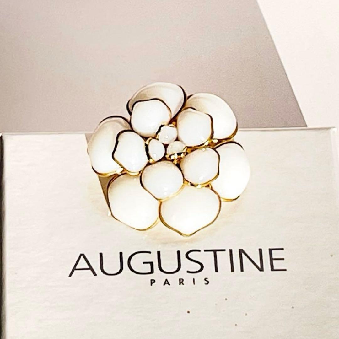 美品 AUGUSTINE ガラス カメリア ブローチ ペンダントヘッド ホワイト