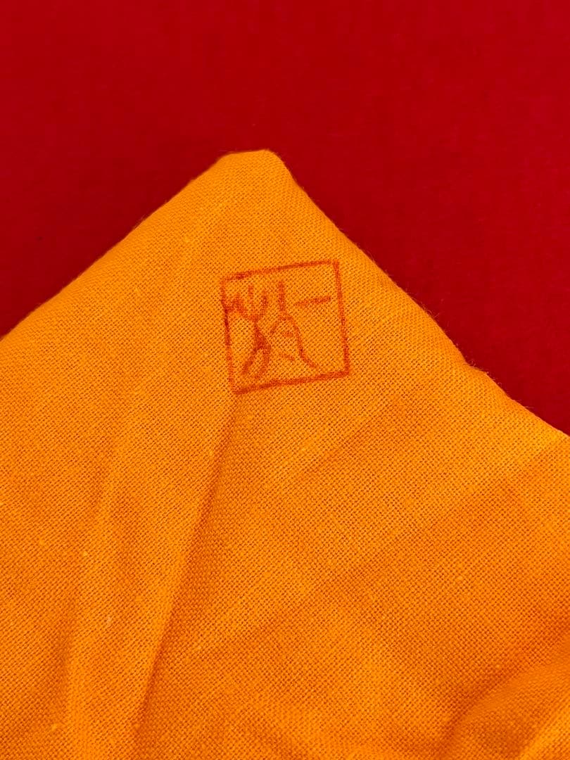 日本工芸会正会員 中田一於 淡青釉裏銀彩 草花文 壺 管理N39