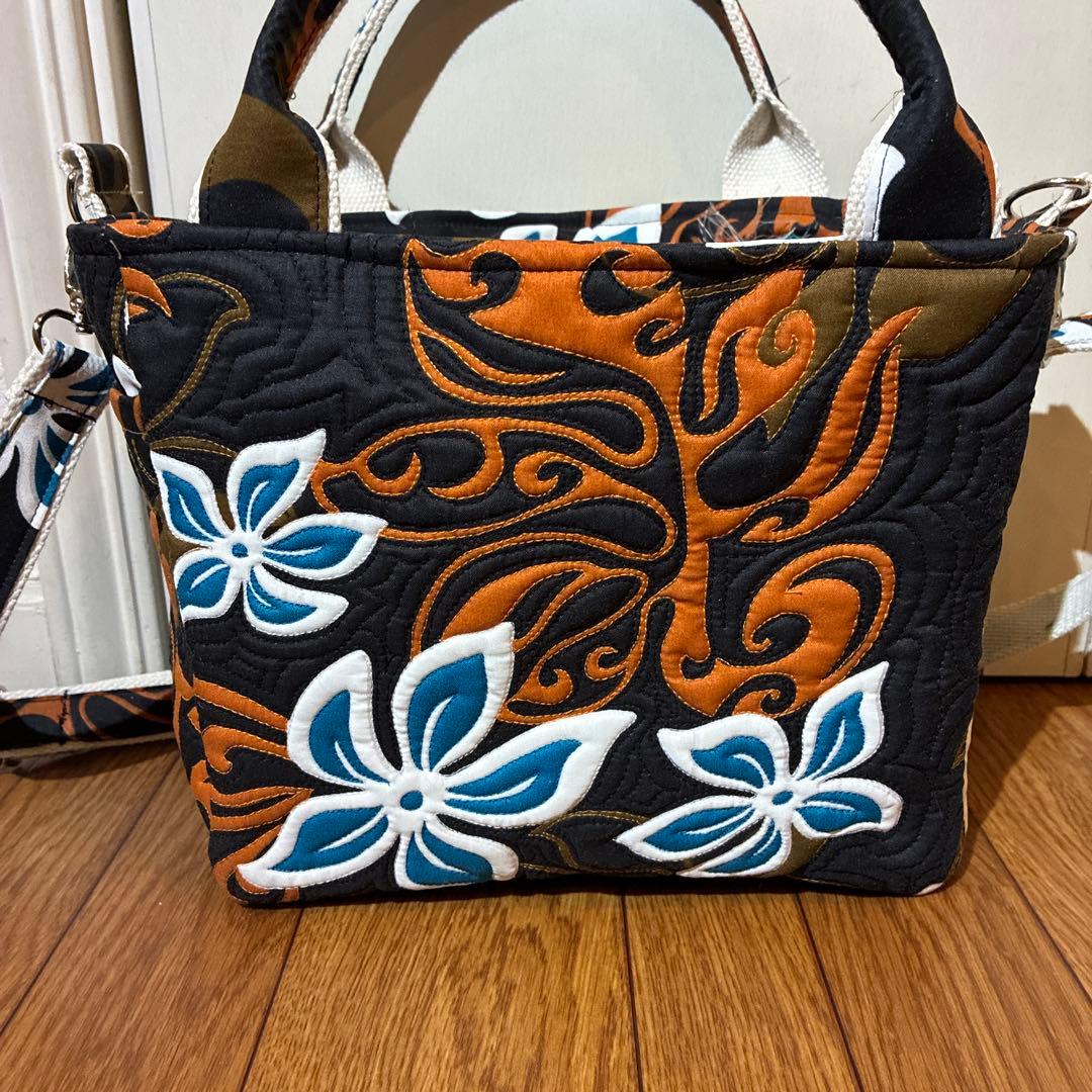 超メルカリ市特別価格☆ハワイアン　ミシンキルト　2ウェイバッグ