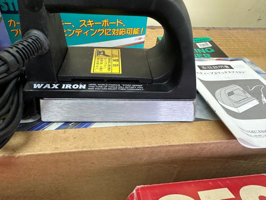 【スキーキャリア　7点セット】　ルーフキャリア　スノボー　キャンプ　ワックス